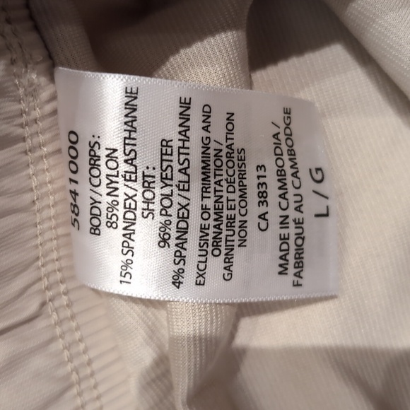 💛L: Cloudveil Woven Skort - Picture 11 of 15